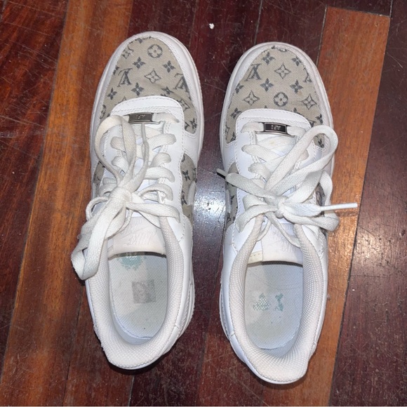 “Vintage” Custom Air Force 1 Sneakers From OneTwelves - Picture 6 of 9